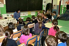 Leggiamo una storia...