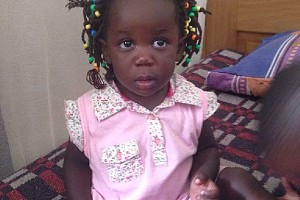 Una bellissima bimba ugandese